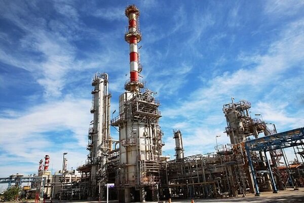 صادرات خدمات فنی مهندسی با پالایشگاه سازی در خارج از کشور
